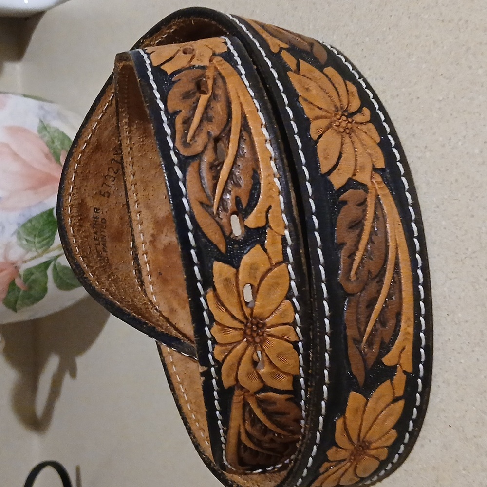Chambers GORGEOUS Leather Floral Handpainted Belt Sz36 Perfect!